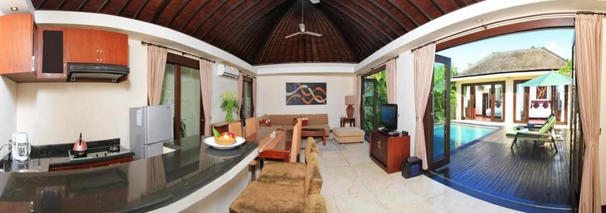 The Seri Villas Seminyak By Premier Hospitality Asia ภายนอก รูปภาพ