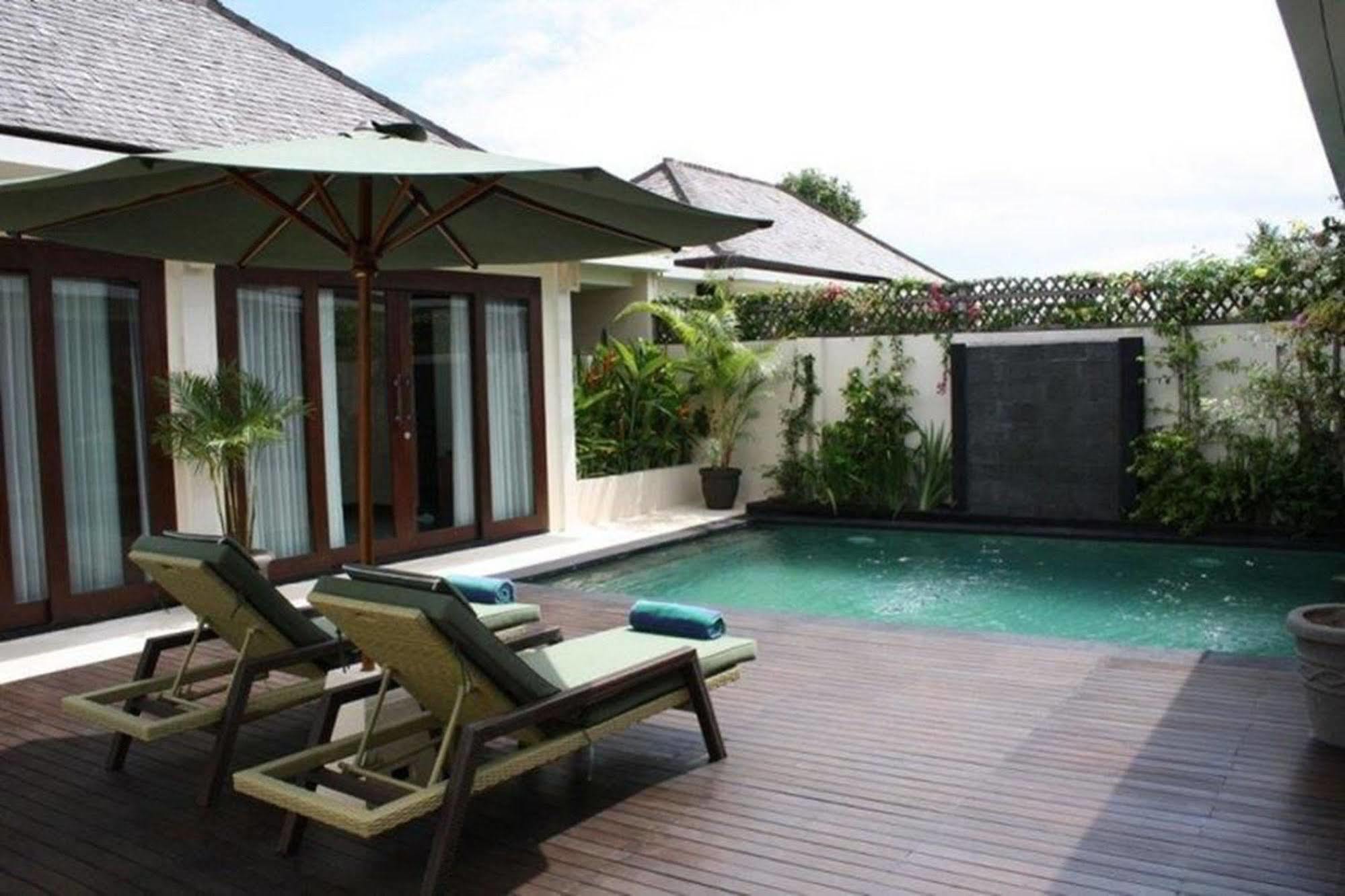 The Seri Villas Seminyak By Premier Hospitality Asia ภายนอก รูปภาพ
